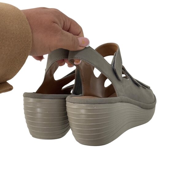 Clarks Reedly Juno Tan Sage Leather Wedge Sandals Womens 9.5M Adjustable Straps - Picture 9 of 15